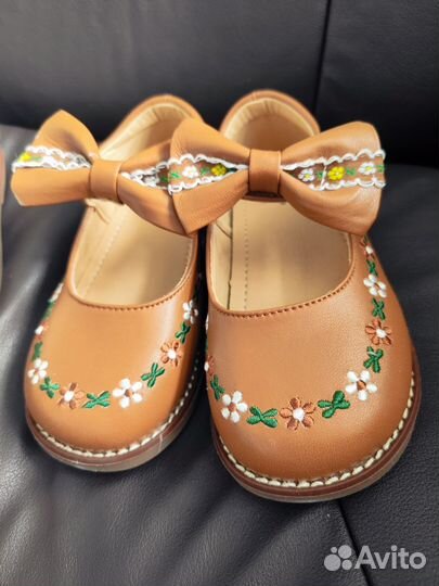 Туфли для девочки в ретро стиле