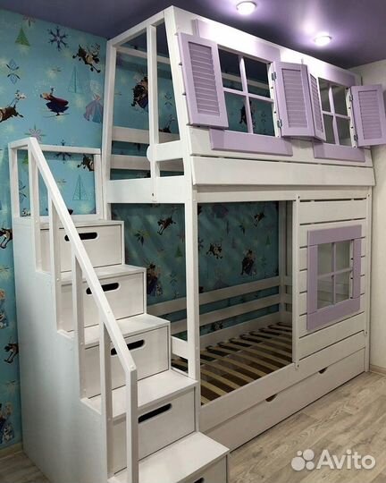 Двухъярусная детская кровать домик, лестница комод