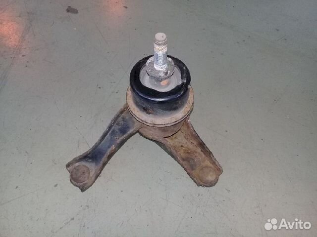 Опора двигателя (подушка двс) левая 12372-28020 To