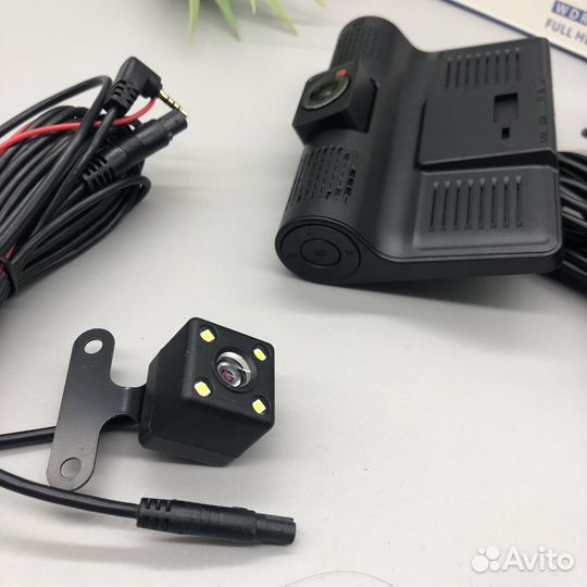 Видеорегистратор 3 камеры (новый)