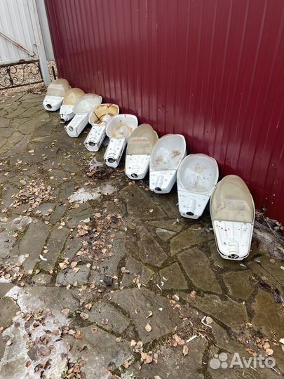 Фонарь уличный с лампой