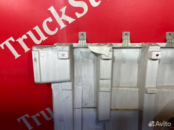 Продолжение двери левой Daf XF105