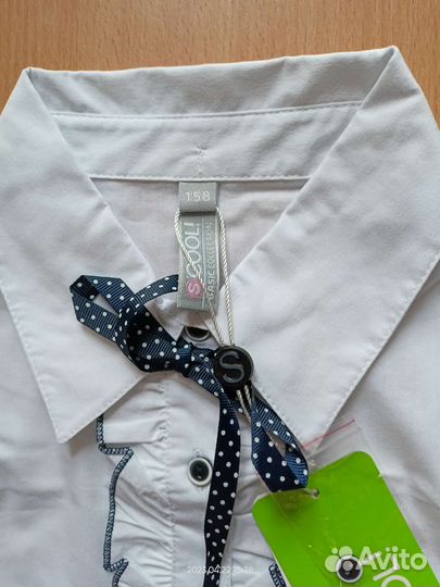 Рубашка для девочки, новая, белая. 158р