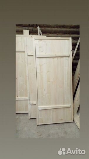 Двери массив выходные