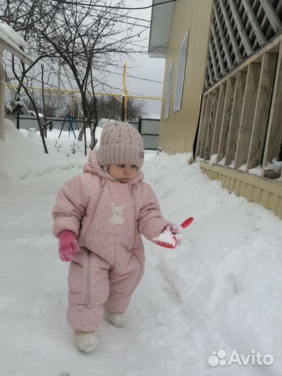 Зимний комбинезон для девочки