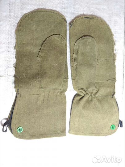 Рабочие рукавицы