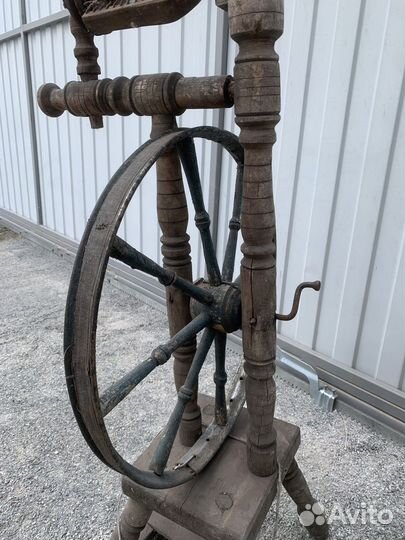 Веретено старинное