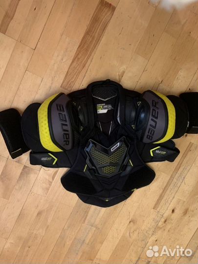 Нагрудник хоккейный ссм SR (L)