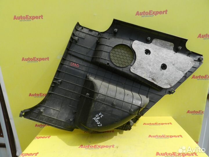 Обшивка задняя левая Kia Pro Ceed ED