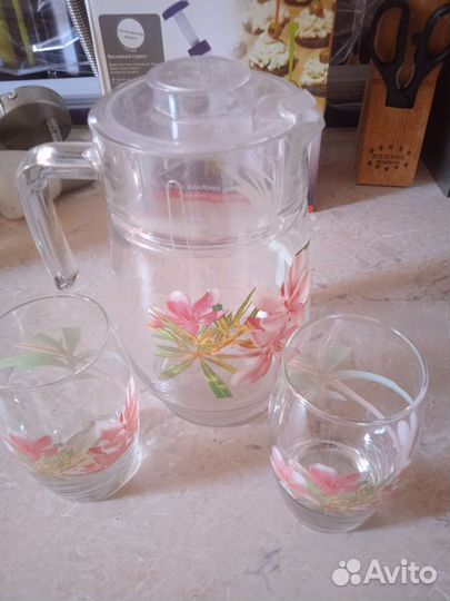 Кувшин стекло