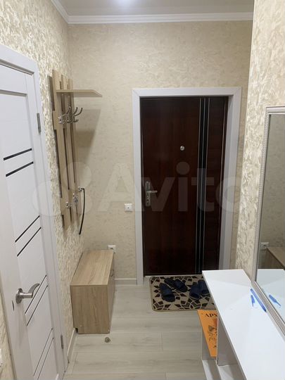 2-к. квартира, 50 м², 2/10 эт.