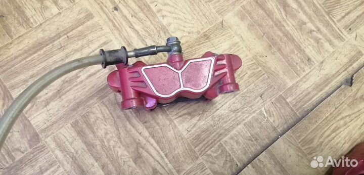 Тормозные суппорта на мотоцикл Pegas Triumph 250