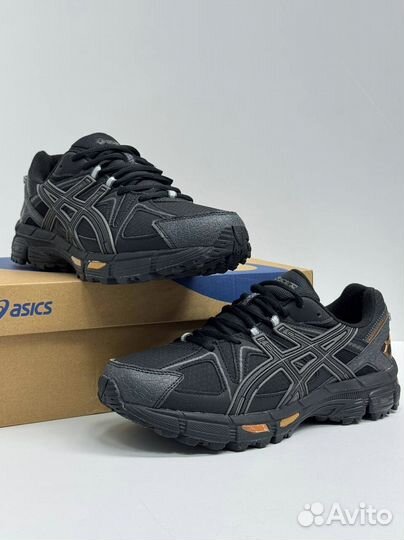 Кроссовки Asics зимние