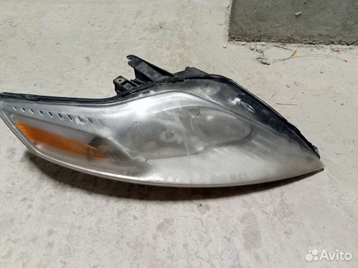 Фара правая ford mondeo 4