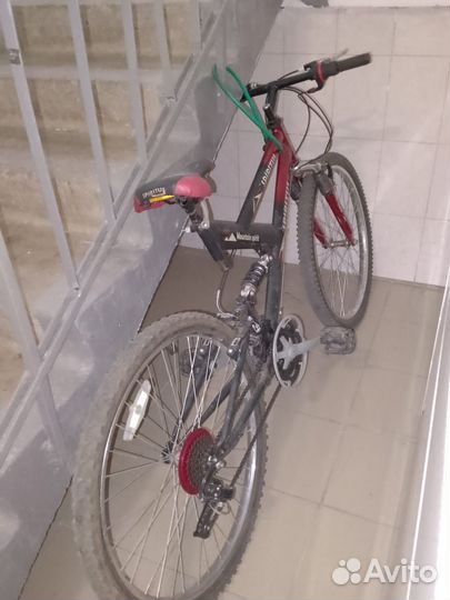 Только тормоз не работает, основные все работает