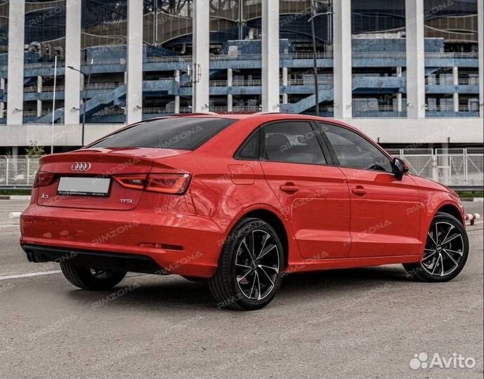 Новые литые диски на Audi A3 R17