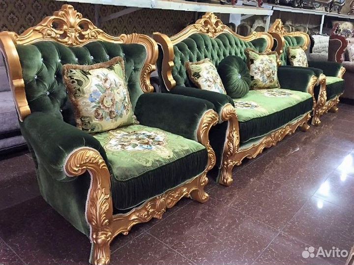 Диван и 2 кресла в стиле барокко
