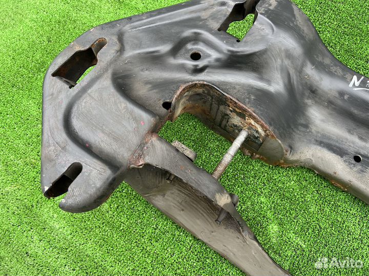 Кронштейн АКПП раздатки BMW X6 E71 X5 E70