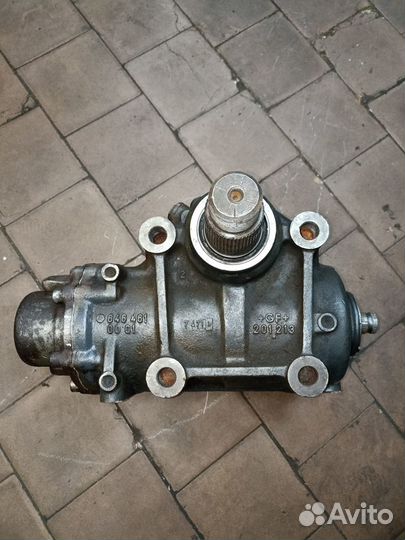 Рулевой редуктор гур MB Actros