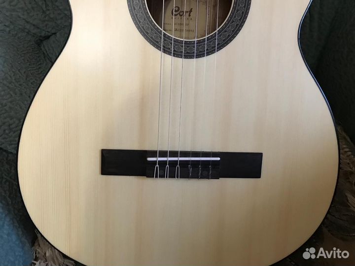Классическая гитара Cort AC100