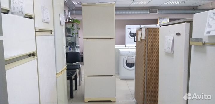 Холодильник Stinol