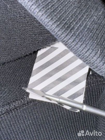 Кофта off white