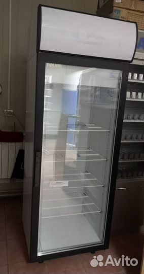 Холодильный шкаф