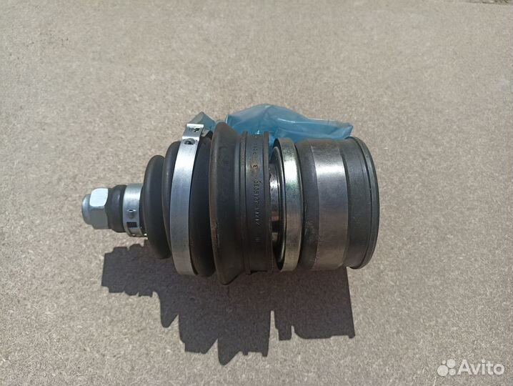 Шрус 21214 2123 наружный 24шл. новый