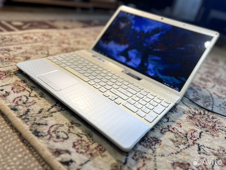 Мощный Ноутбук Sony core i5/8гб/500гб/410m