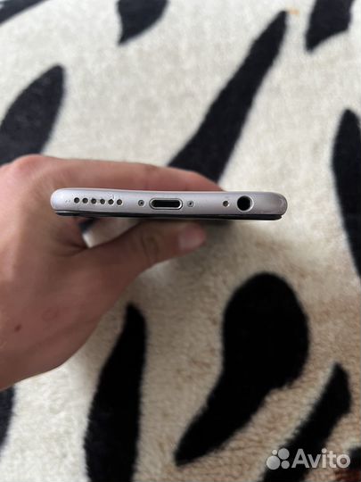 iPhone 6s 64gb