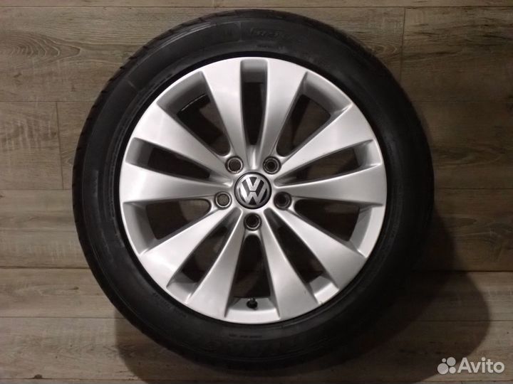 Комплект R17 оригинальных колес VW Passat CC