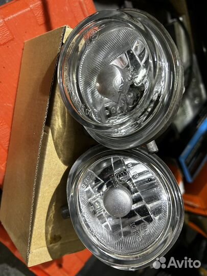 Противотуманные фары Mazda 114-41977