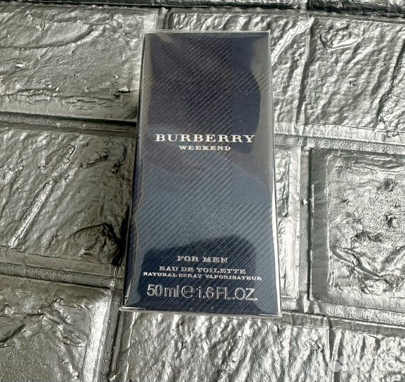 Мужские духи Burberry Weekend 50 мл. Оригинал