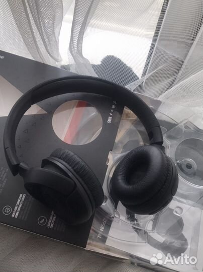 Наушники jbl 560bt