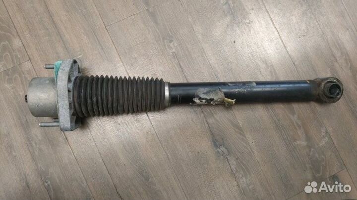 Амортизатор задний Land Rover Range Rover Sport