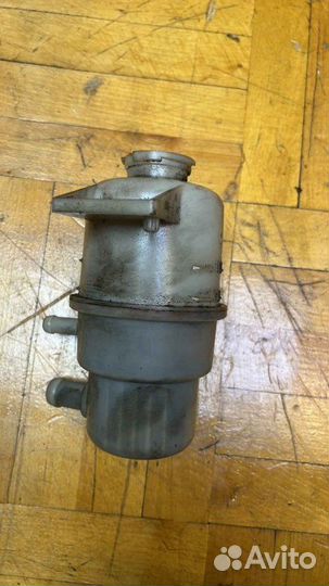 Бачок гидроусилителя Dodge Caliber