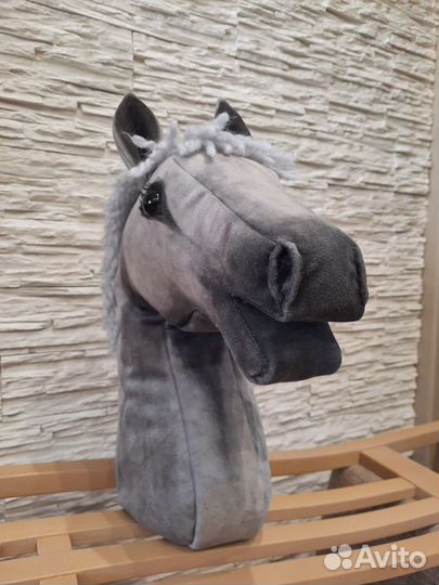 Хоббихорс. Лошадь на папке