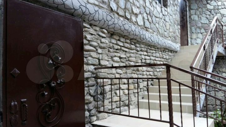 Гостиница, 1000 м²