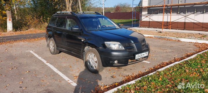 Автомобиль mitsubishi
