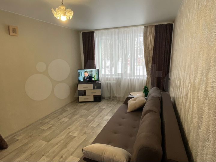 1-к. квартира, 30 м², 1/3 эт.