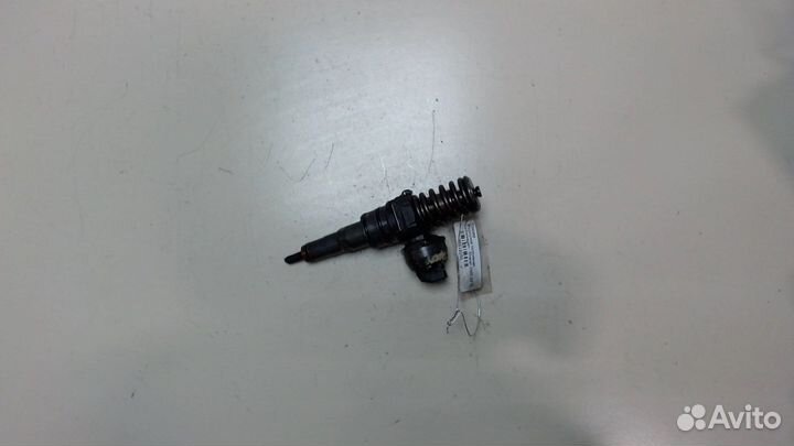 Форсунка топливная Volkswagen Sharan, 2002