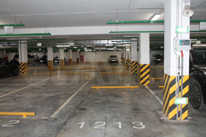 Машиноместо, 16 м²