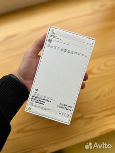 iPhone 15 Pro, 128 ГБ