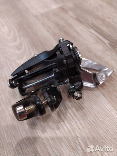 Передний переключатель