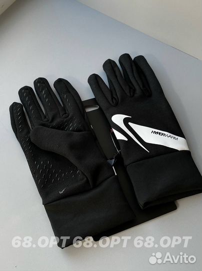 Перчатки nike hyperwarm