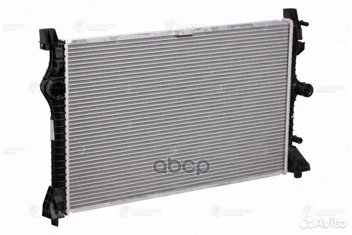 Радиатор охлаждения mersedes-benz Sprinter Clas