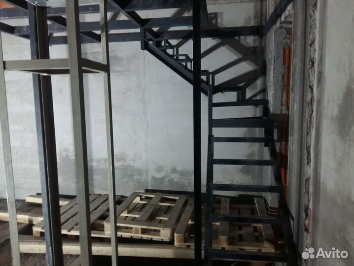 Антресольный второй этаж