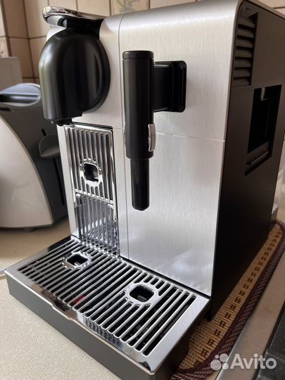 Капсульная кофемашина delonghi nespresso