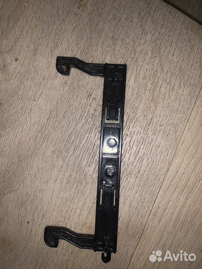 Крючок двери микраволновки