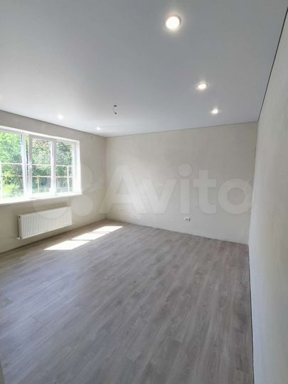 Дом 90 м² на участке 3 сот.